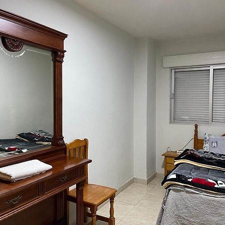 Habitacion Individual En Granada Bagian luar foto